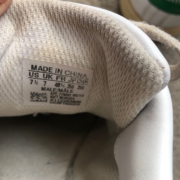 Adidas Stan Smith White and Green Shoes - Picture 8 of 10